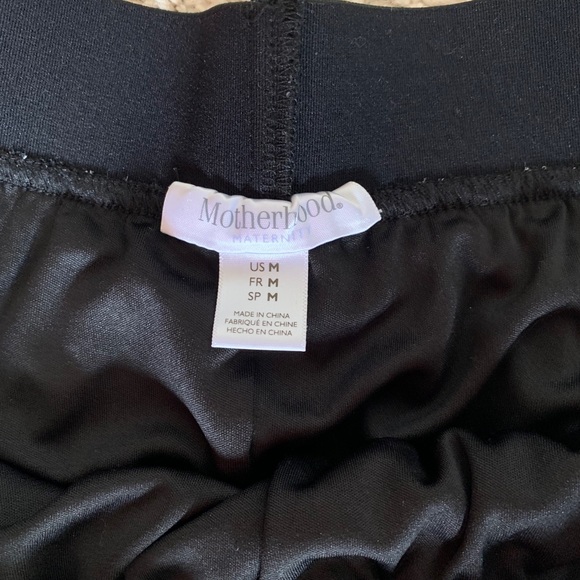 Maternity • Skirt - Picture 2 of 2